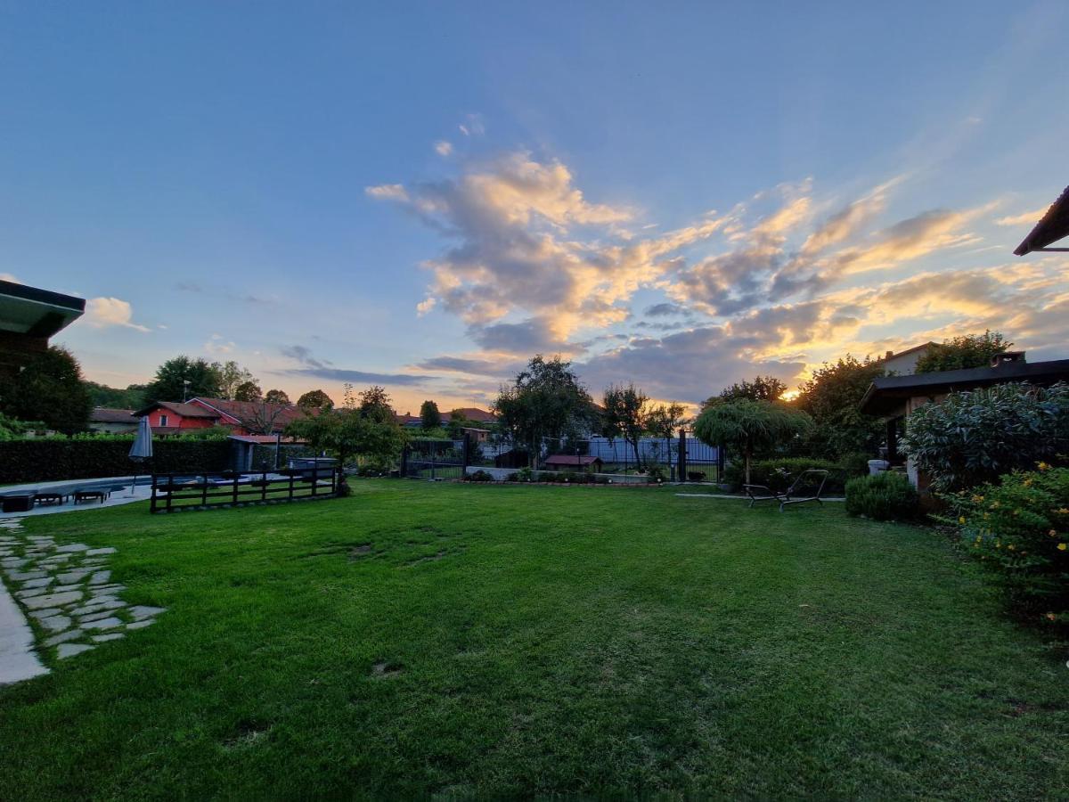 Bed and Breakfast La Tana Dei Corgi Moncrivello Екстер'єр фото